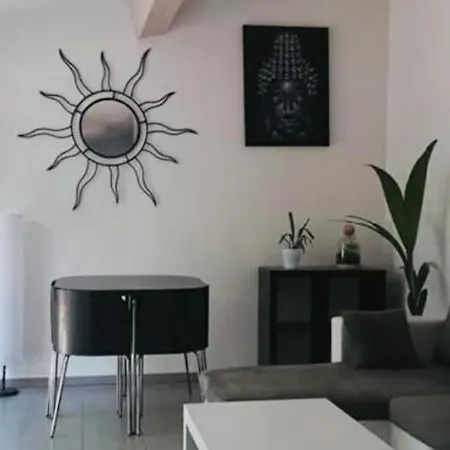 Holiday home Maisonnette Presqu Ile De Giens *